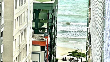 Apartamento de 3 suites bien ubicado.