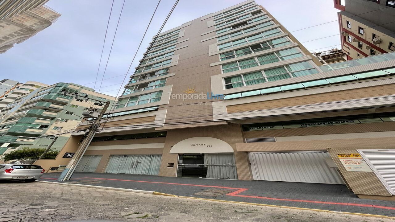 Apartment for vacation rental in Itapema (Meia Praia)