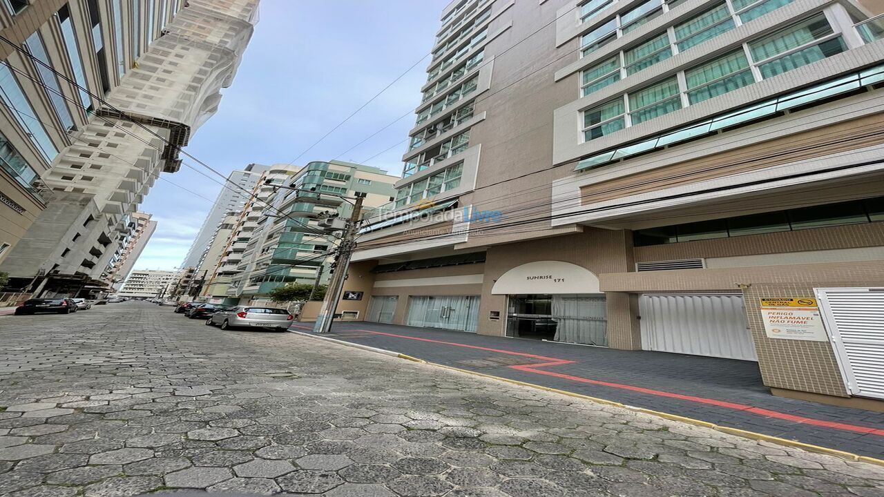 Apartment for vacation rental in Itapema (Meia Praia)