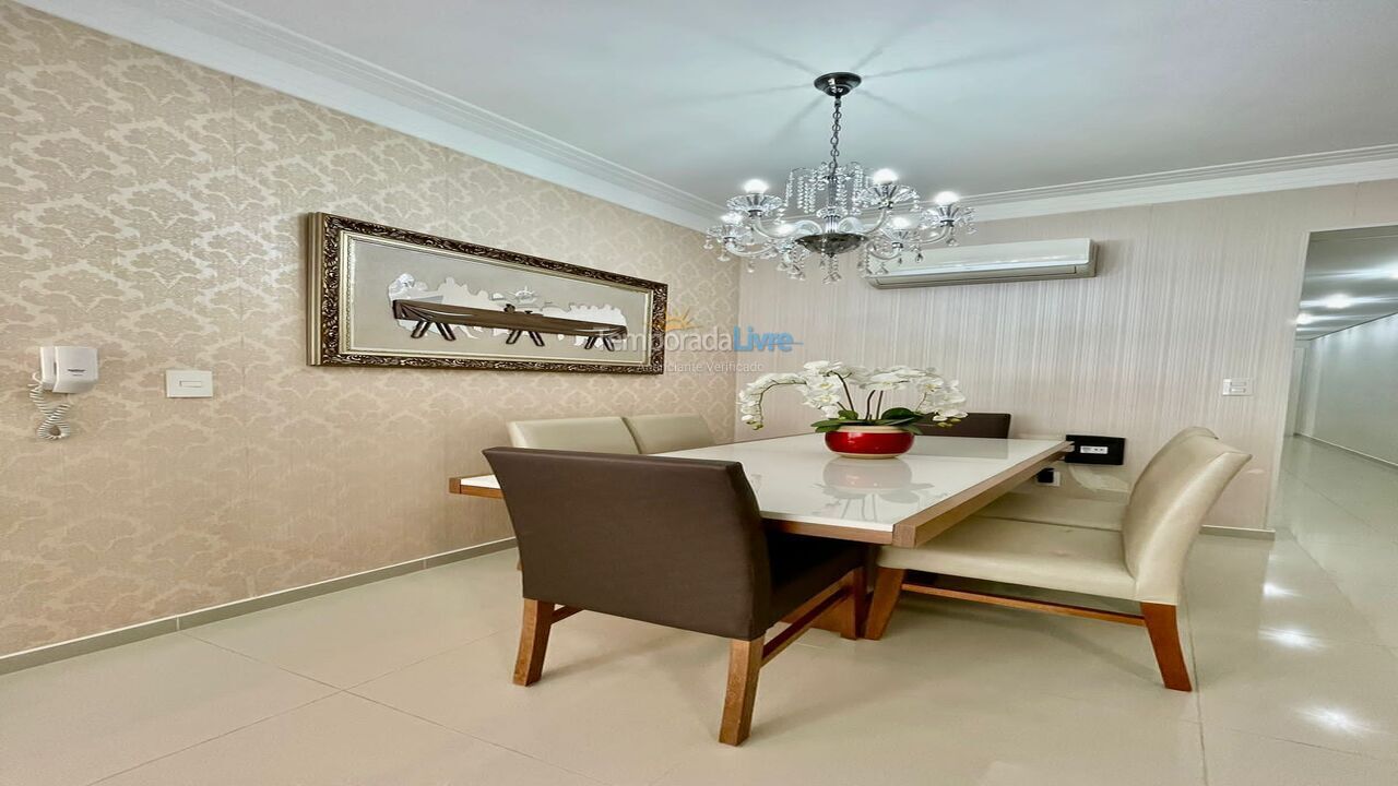 Apartment for vacation rental in Itapema (Meia Praia)