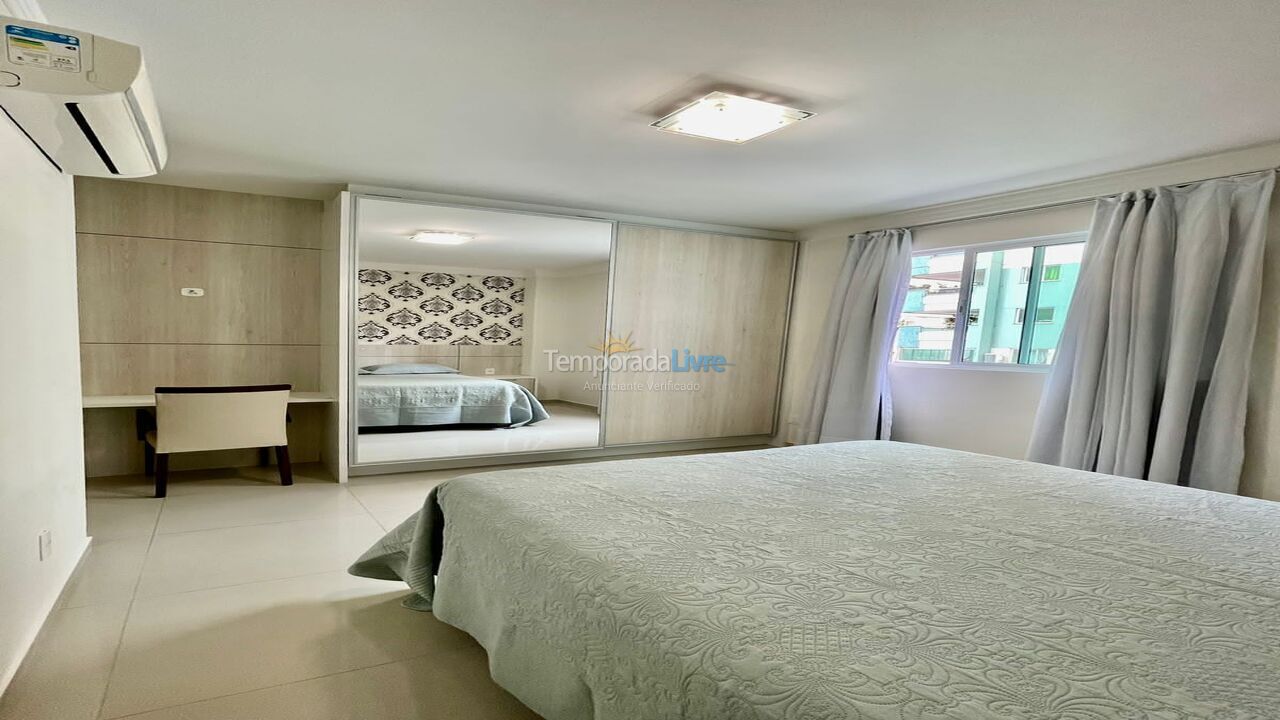 Apartment for vacation rental in Itapema (Meia Praia)