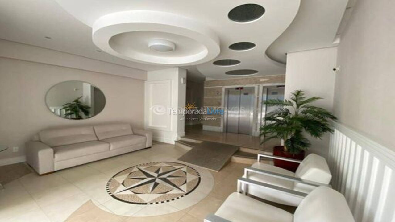 Apartamento para aluguel de temporada em Itapema (Meia Praia)