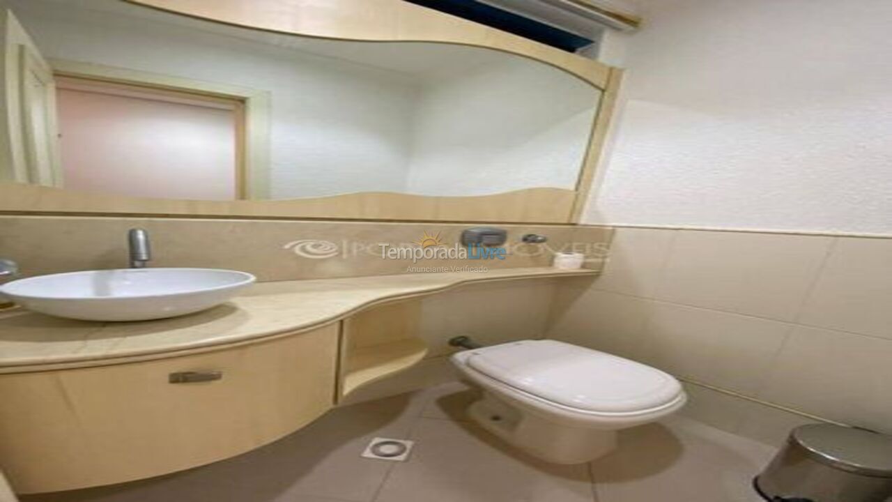 Apartamento para aluguel de temporada em Itapema (Meia Praia)