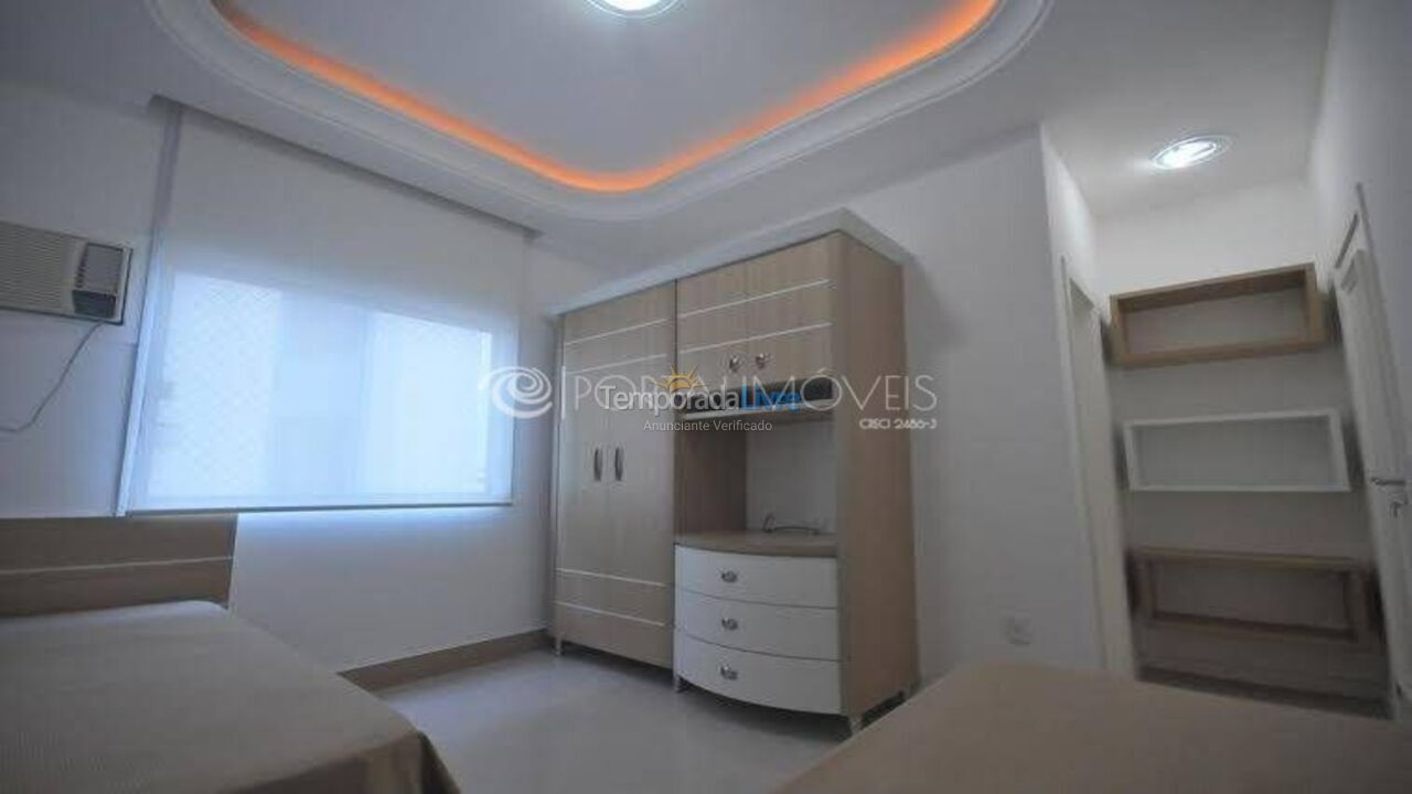 Apartamento para aluguel de temporada em Itapema (Meia Praia)