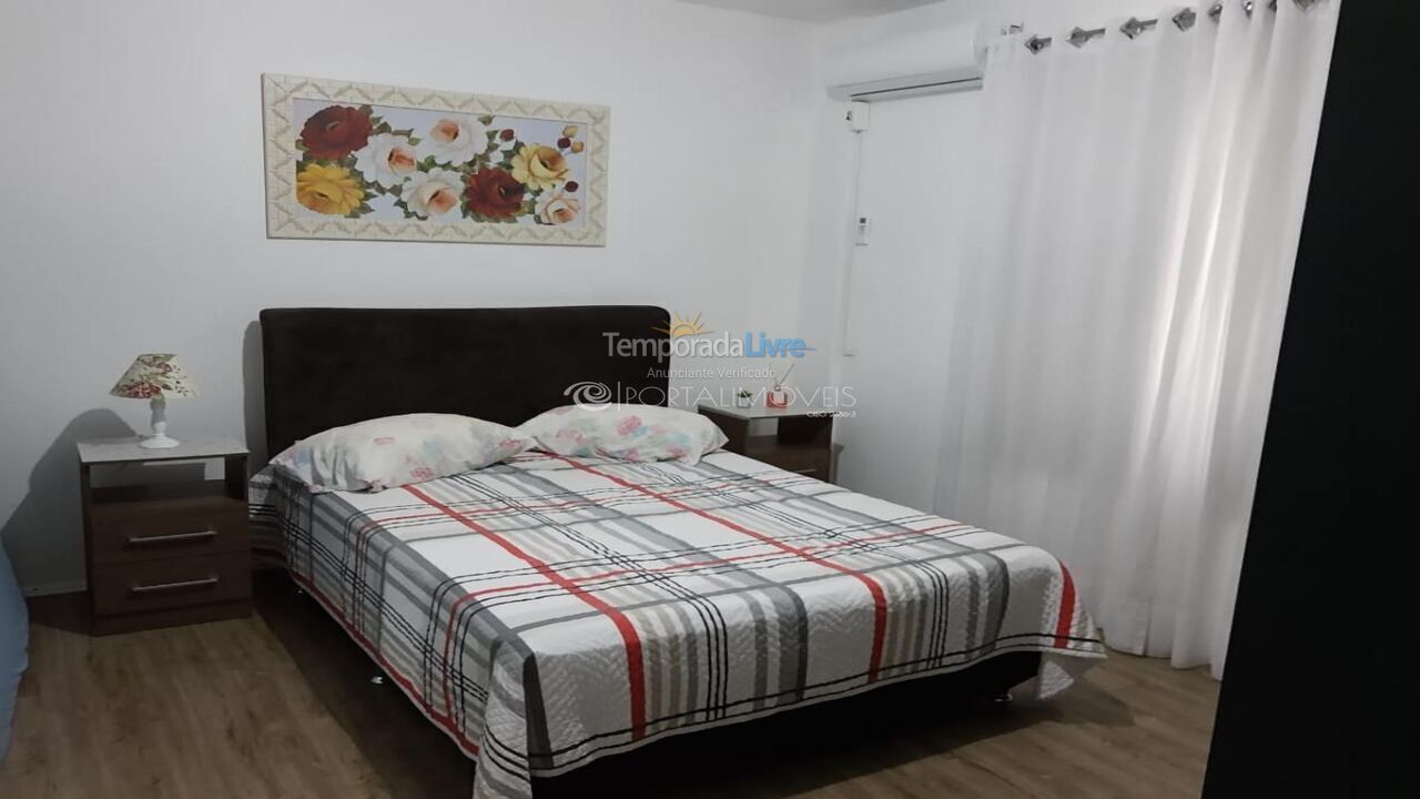 Apartamento para alquiler de vacaciones em Itapema (Meia Praia)