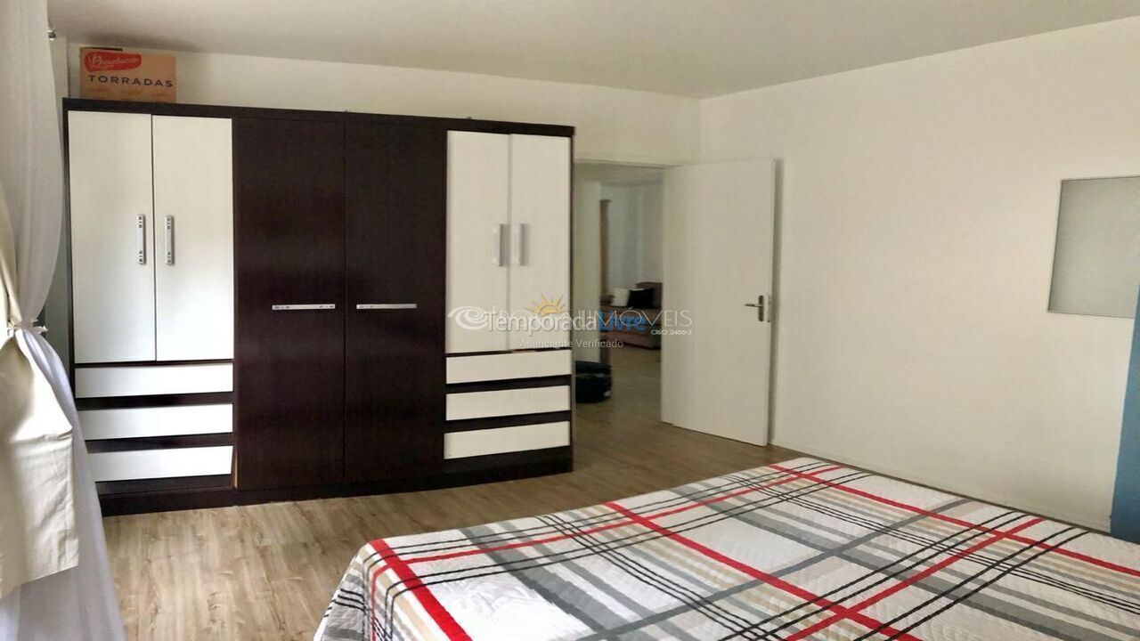 Apartamento para alquiler de vacaciones em Itapema (Meia Praia)