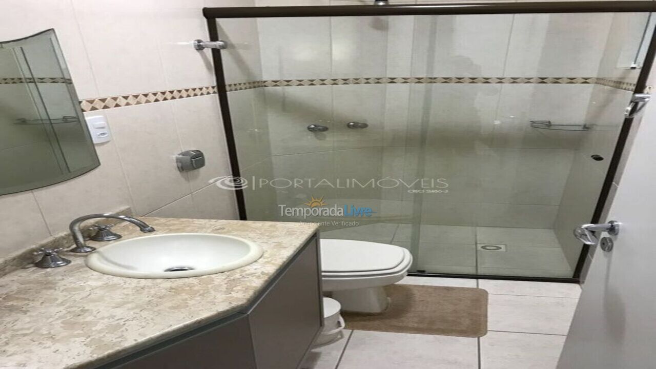 Apartment for vacation rental in Itapema (Meia Praia)