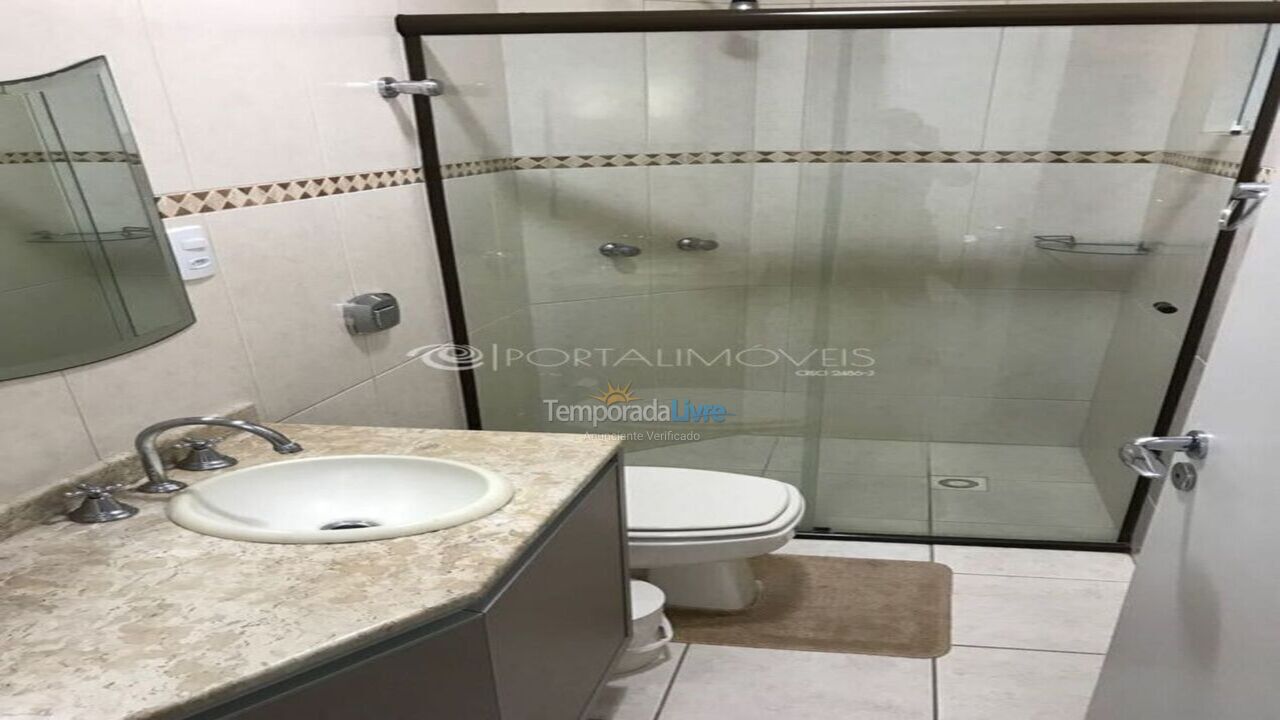 Apartment for vacation rental in Itapema (Meia Praia)