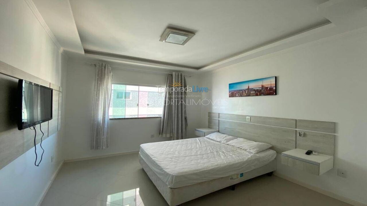 Apartment for vacation rental in Itapema (Meia Praia)