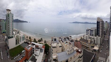 Apartment with 02 suites facing the street with a panoramic view.