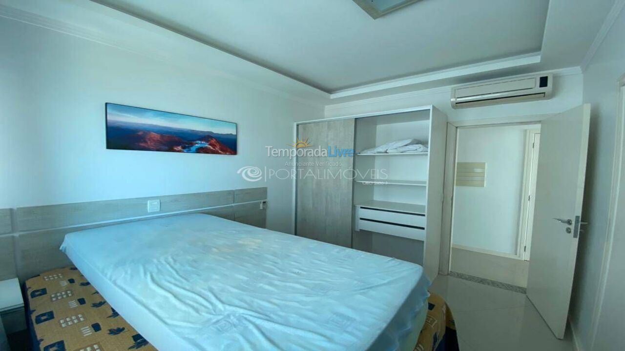 Apartment for vacation rental in Itapema (Meia Praia)