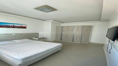 Apartment with 02 suites facing the street with a panoramic view.