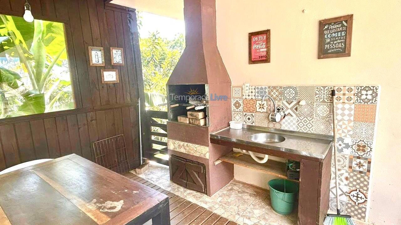 Casa para aluguel de temporada em Garopaba (Praia da Ferrugem)