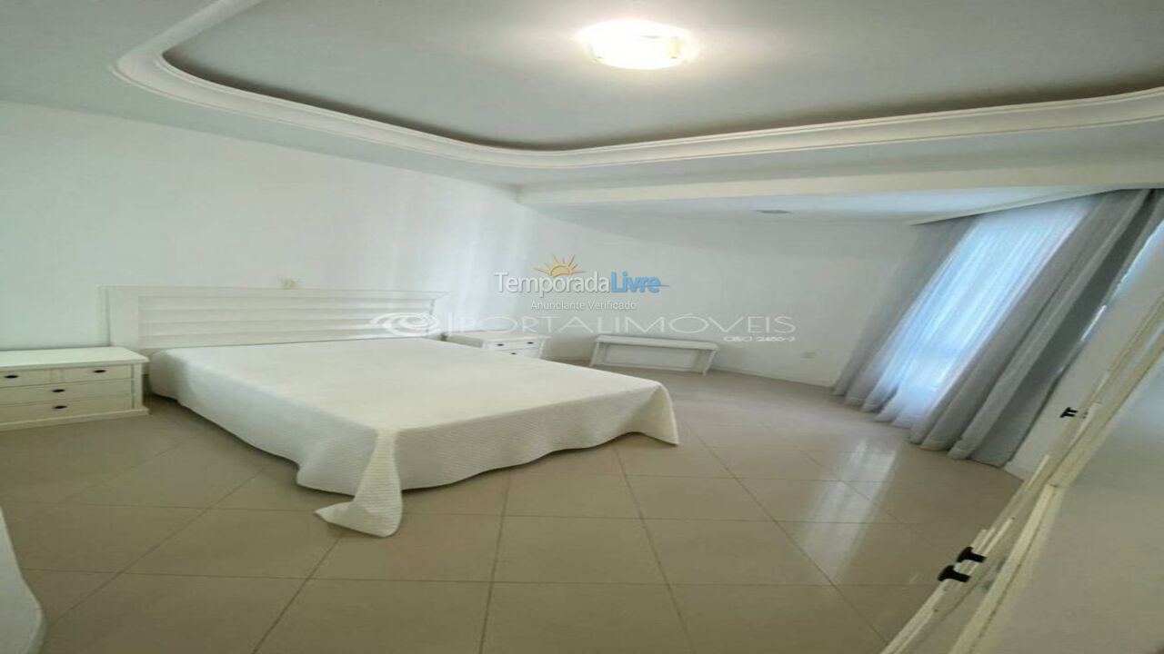 Apartamento para aluguel de temporada em Itapema (Meia Praia)