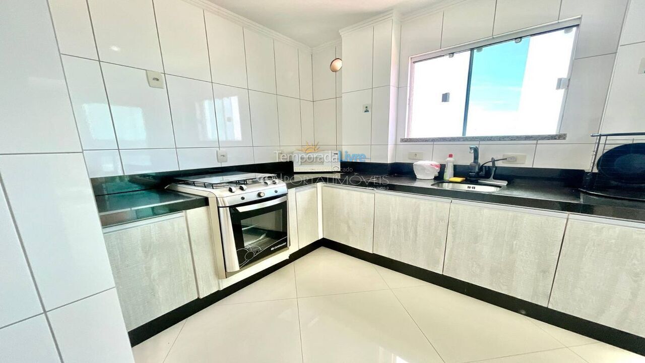 Apartamento para alquiler de vacaciones em Itapema (Meia Praia)