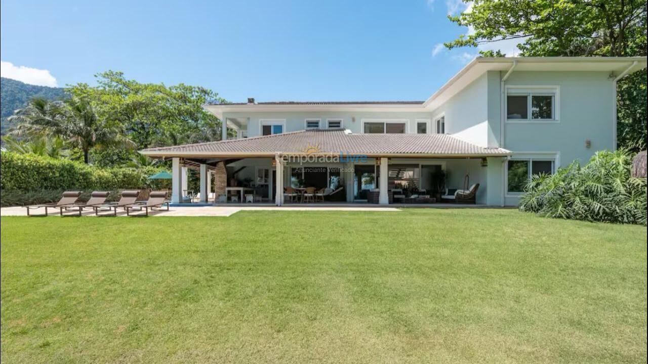 House for vacation rental in São Sebastião (Guaecá)