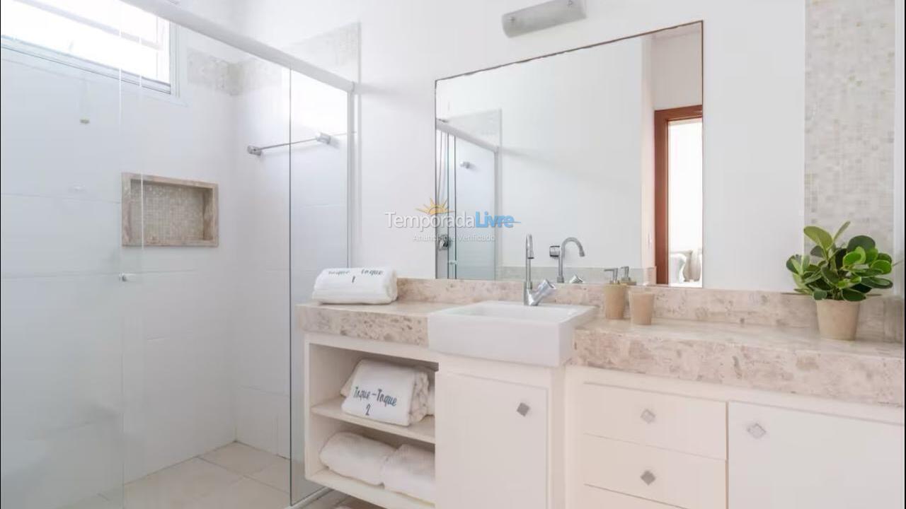 House for vacation rental in São Sebastião (Guaecá)