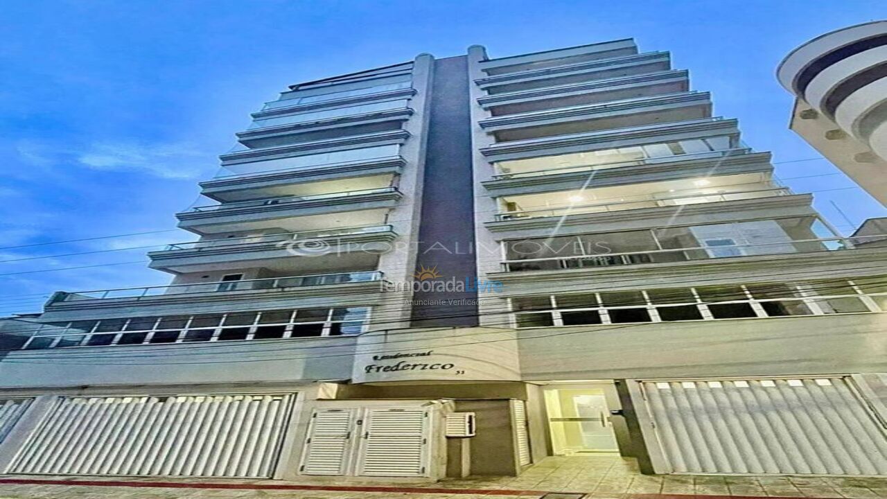Apartamento para aluguel de temporada em Itapema (Meia Praia)