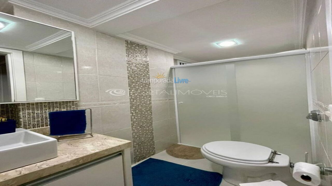 Apartamento para aluguel de temporada em Itapema (Meia Praia)