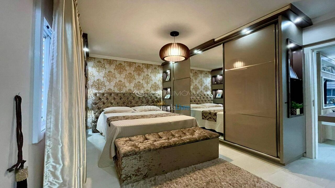 Apartamento para aluguel de temporada em Itapema (Meia Praia)