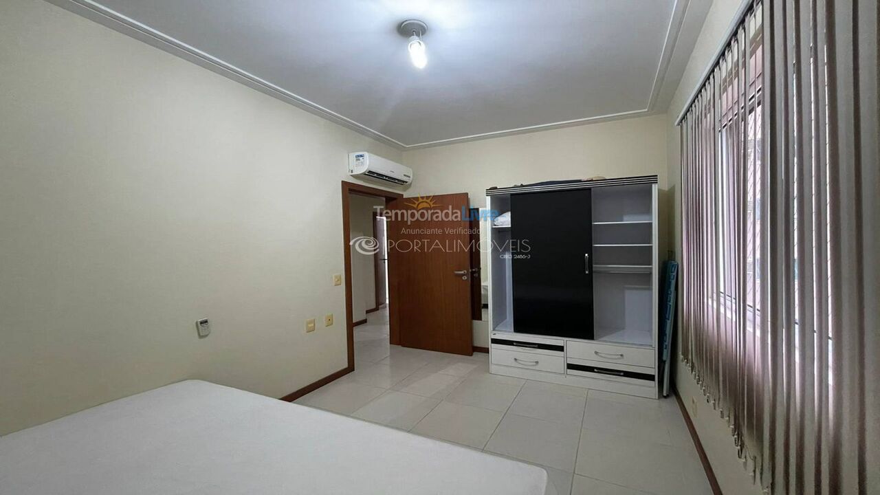 Apartamento para alquiler de vacaciones em Itapema (Meia Praia)