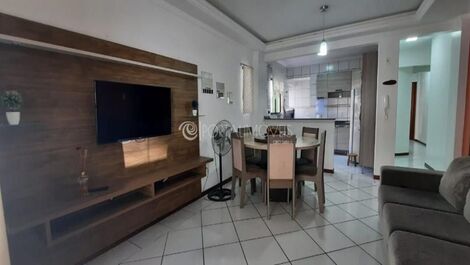 2 Bedrooms, 1 Suite for Seasonal Rental in Meia Praia