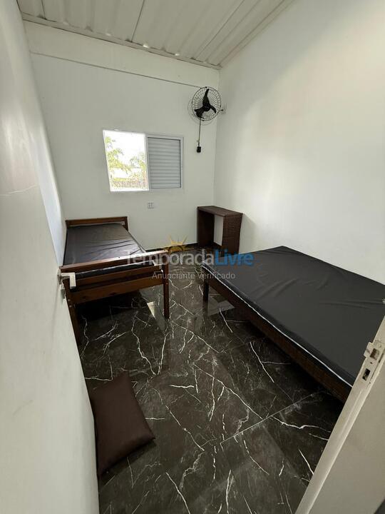 House for vacation rental in Itanhaém (Balneário Gaivotas)