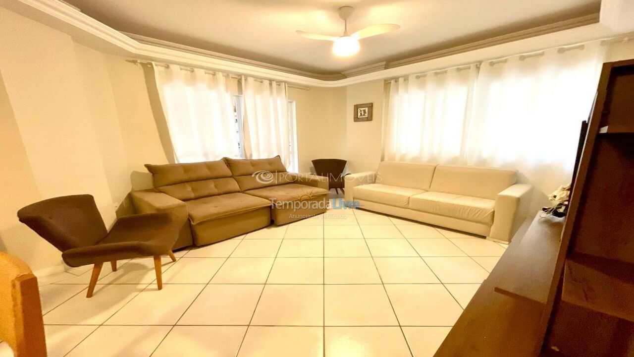 Apartamento para aluguel de temporada em Itapema (Meia Praia)