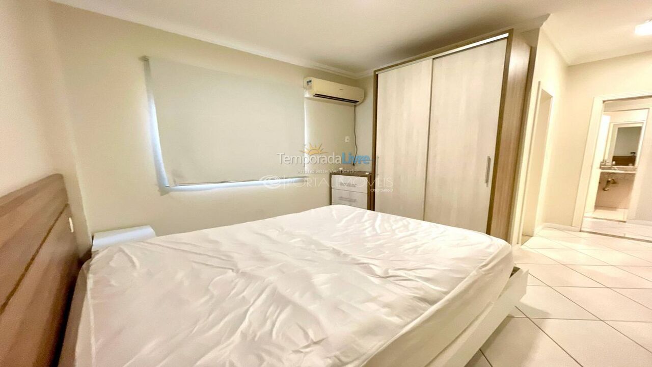 Apartamento para aluguel de temporada em Itapema (Meia Praia)