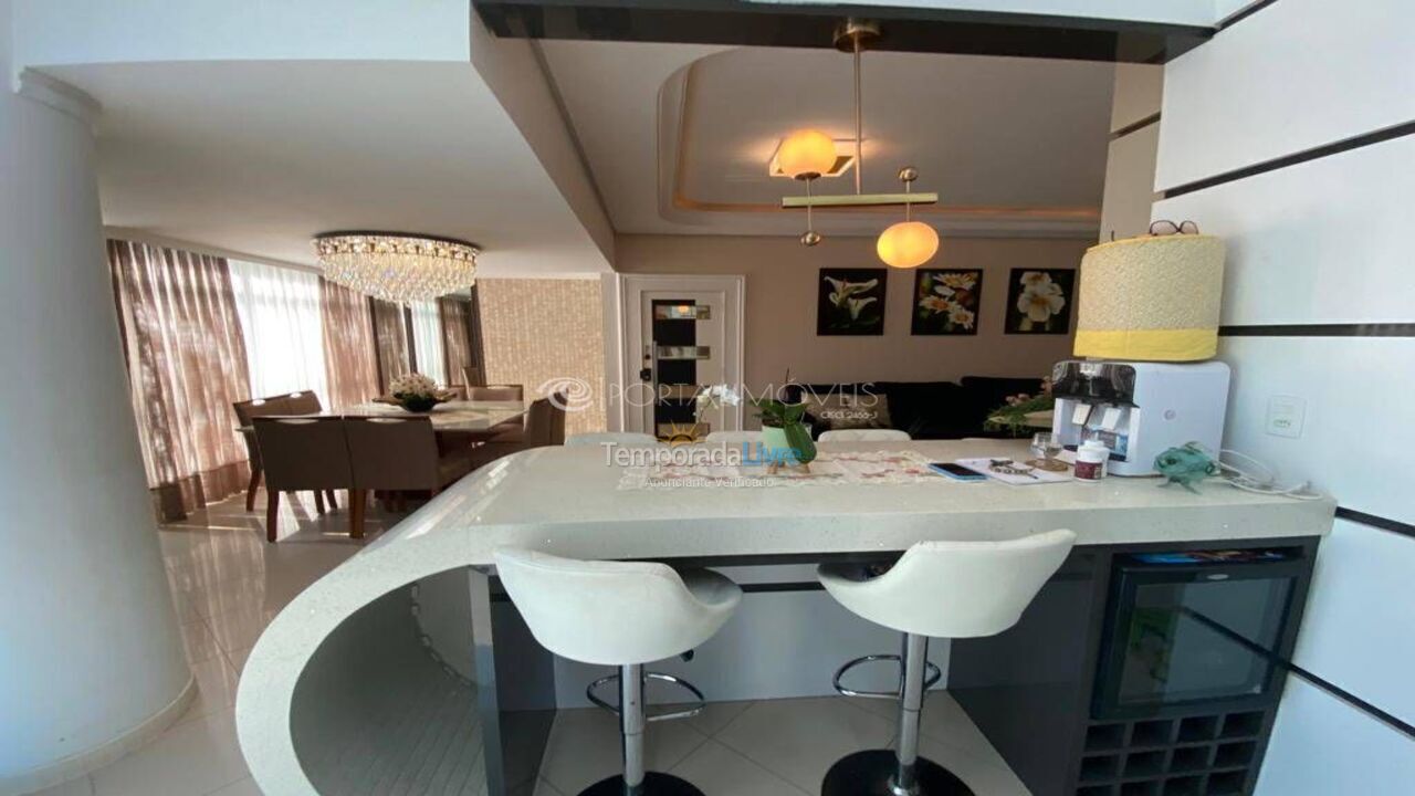 Apartamento para aluguel de temporada em Itapema (Meia Praia)