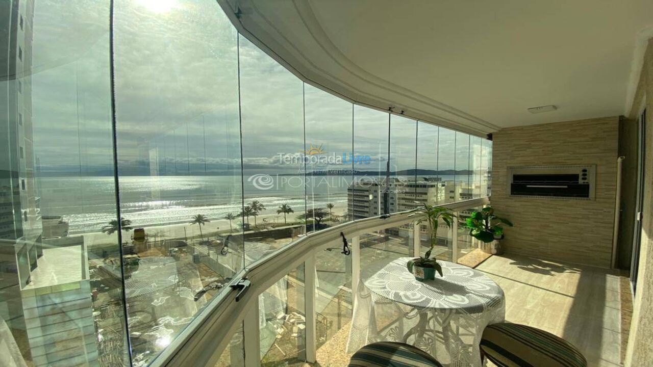 Apartamento para aluguel de temporada em Itapema (Meia Praia)