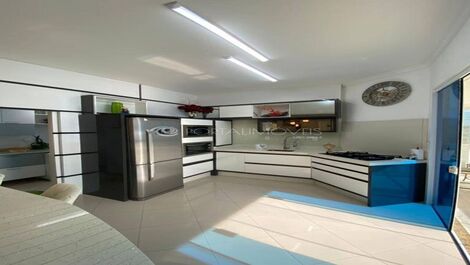 Rosa 801B, Conforto e vista mar!