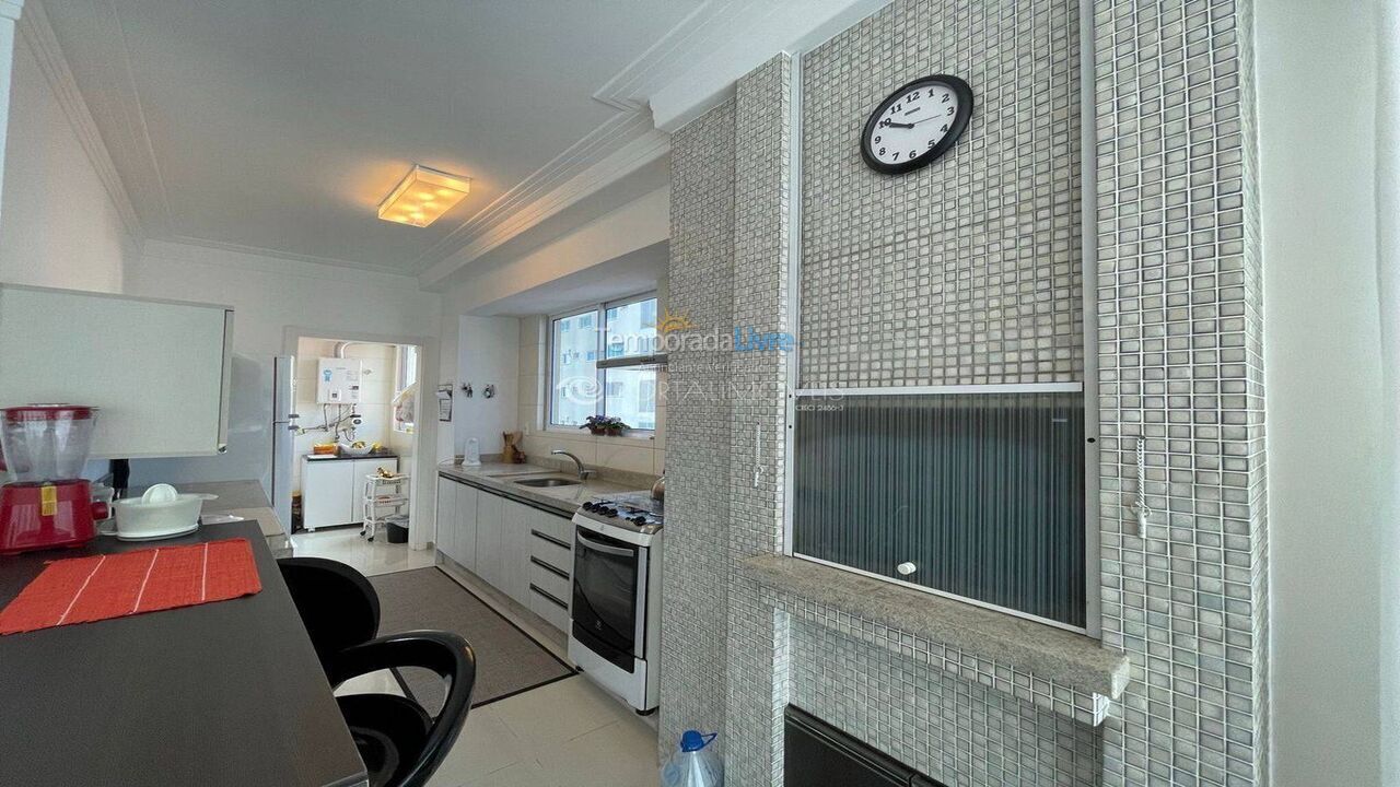 Apartment for vacation rental in Itapema (Meia Praia)