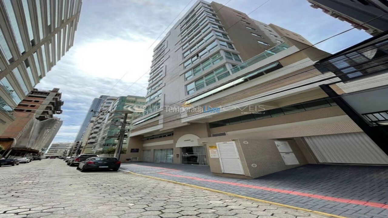 Apartment for vacation rental in Itapema (Meia Praia)