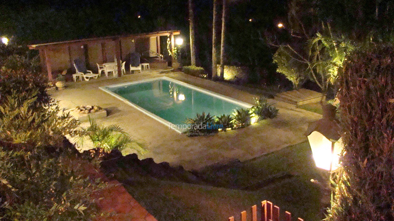 Granja para alquiler de vacaciones em Cotia (Recanto Verde)