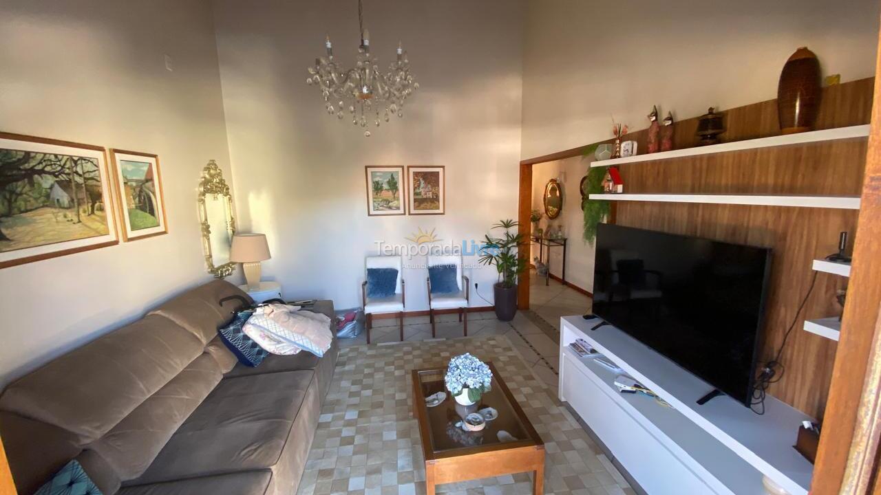 Casa para aluguel de temporada em Florianopolis (Canasvieiras)