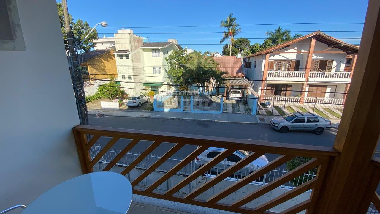 Casa para aluguel de temporada em Florianopolis (Canasvieiras)