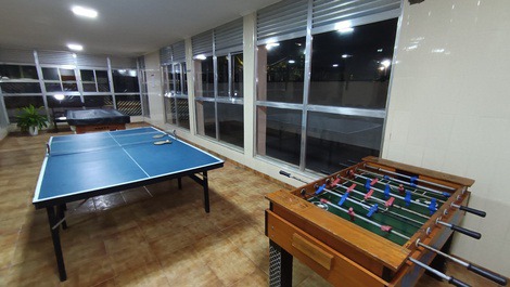 Large beach apartment right on the sand