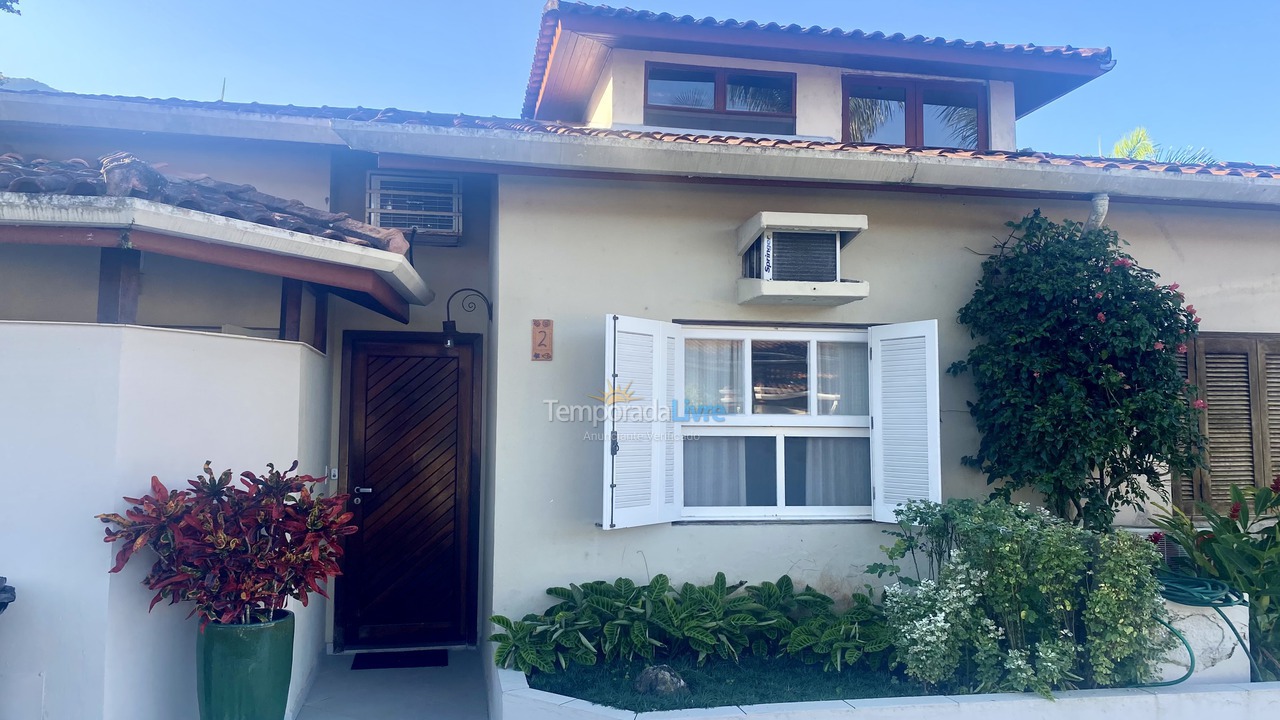Casa para aluguel de temporada em São Sebastião (Maresias)