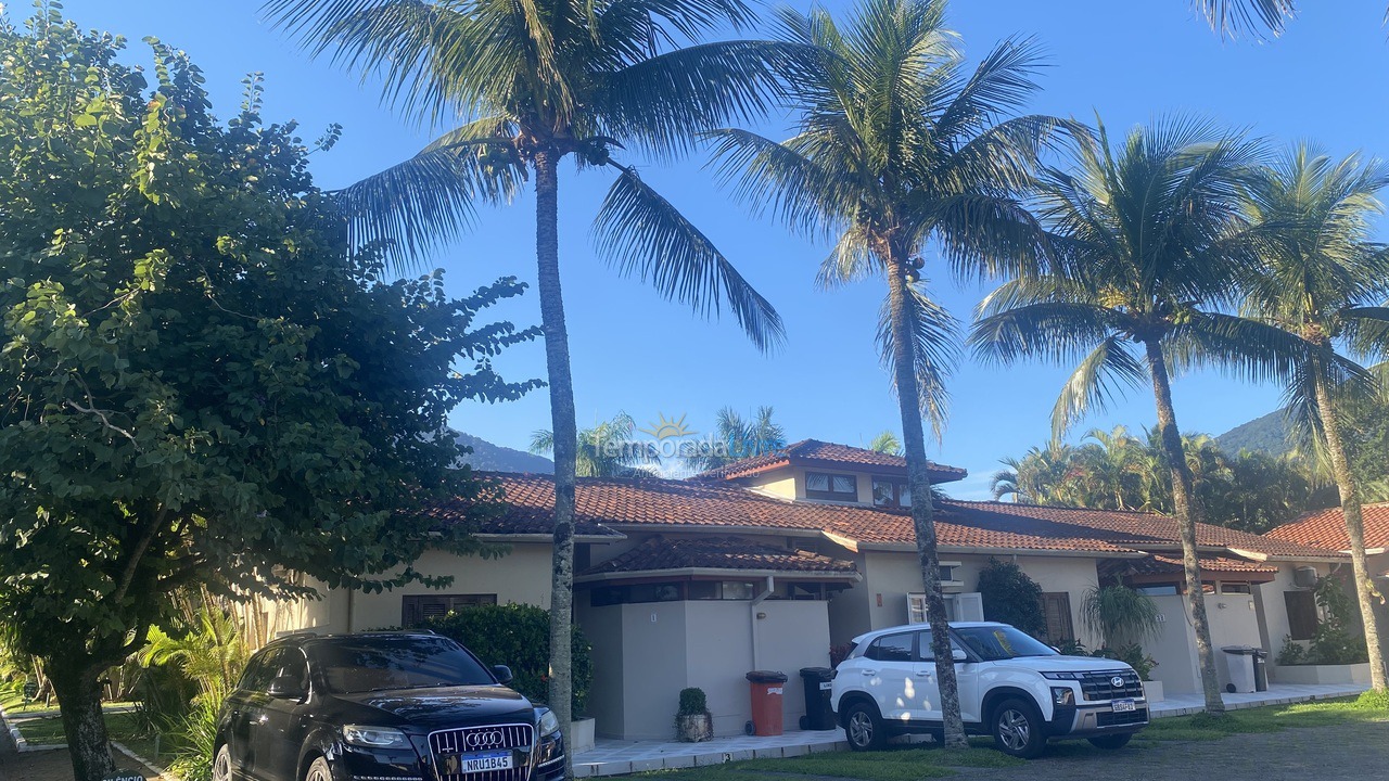 Casa para aluguel de temporada em São Sebastião (Maresias)