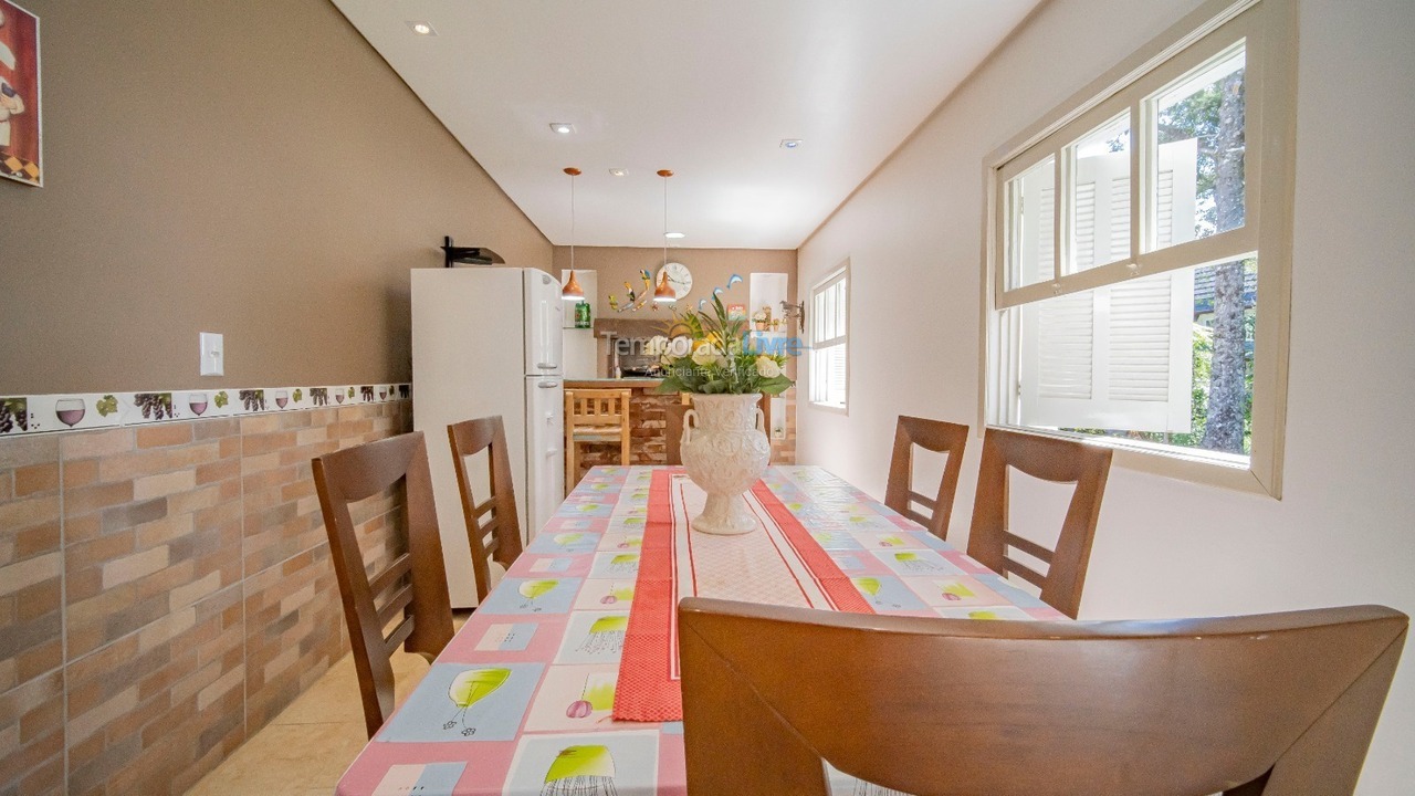 Casa para aluguel de temporada em Gramado (Floresta)