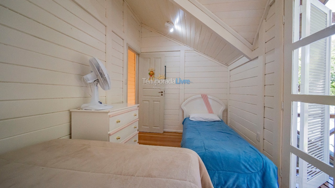 Casa para aluguel de temporada em Gramado (Floresta)