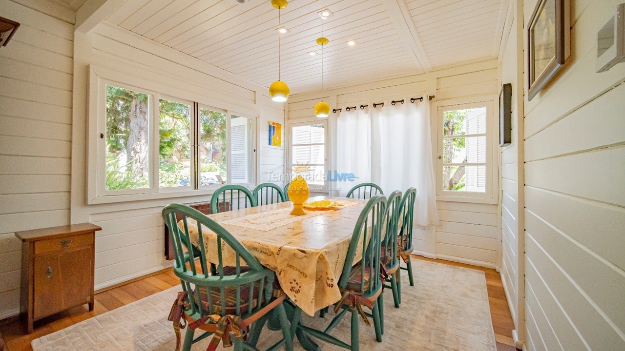 Casa para aluguel de temporada em Gramado (Floresta)