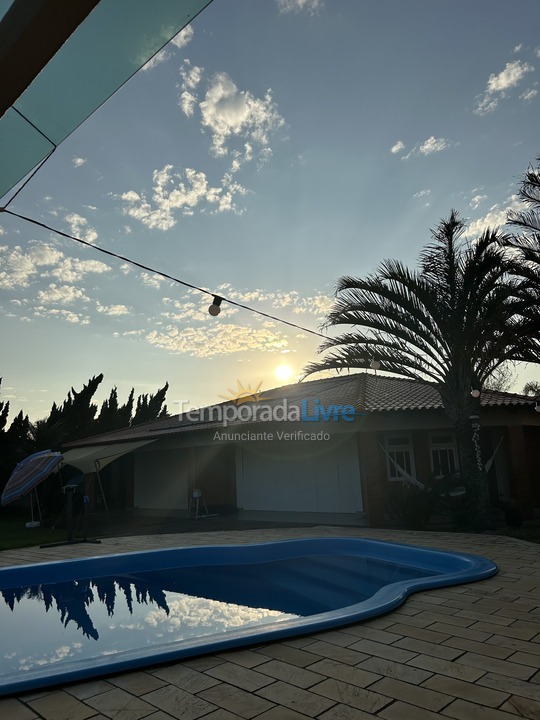 Casa para aluguel de temporada em Gramado (Floresta)