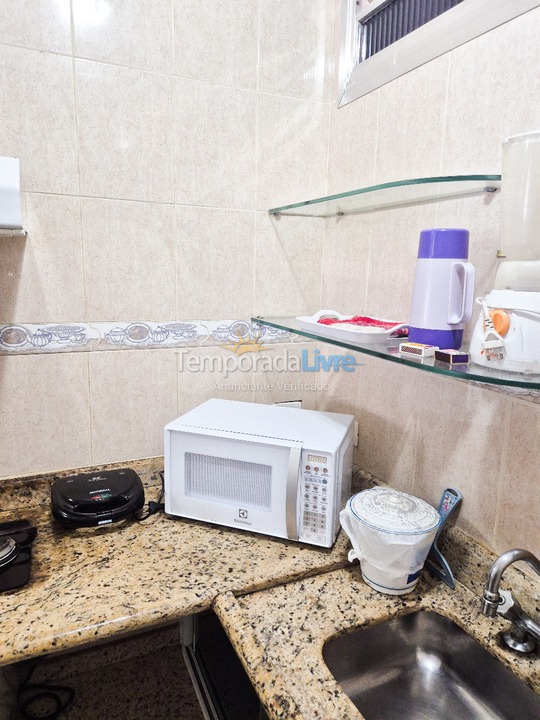 Apartamento para aluguel de temporada em Guarujá (Pitangueiras)