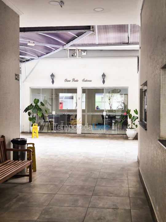 Apartamento para aluguel de temporada em Guarujá (Pitangueiras)