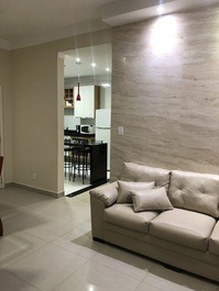 Vista da sala de estar para a cozinha