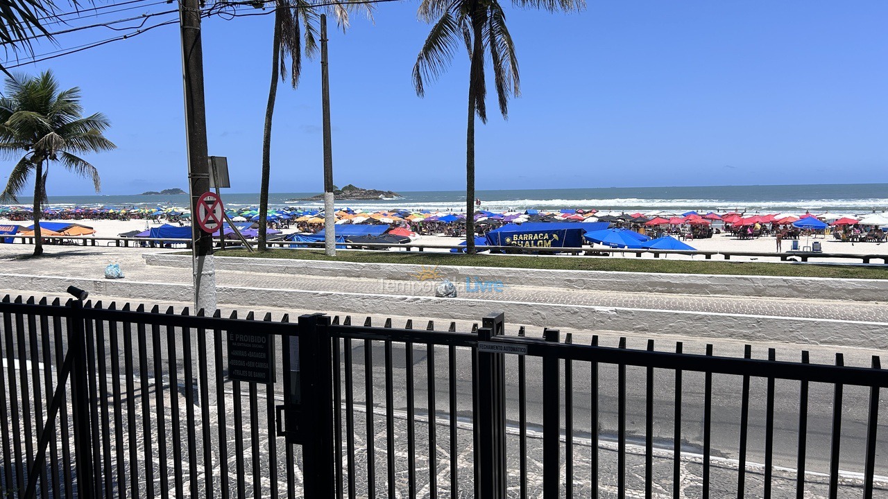 Apartment for vacation rental in Guarujá (Pitangueiras)