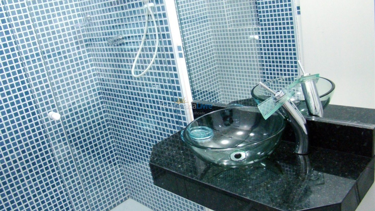 Apartment for vacation rental in Guarujá (Pitangueiras)