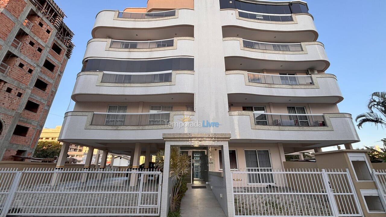 Apartment for vacation rental in Bombinhas (Praia de Bombas)